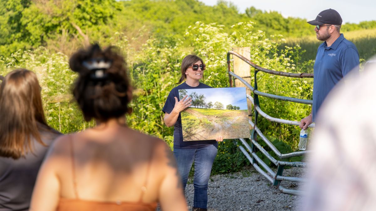 Robin Ridge Farms owners, Ben and Savannah Robin, leading the water conservation walking tours. Photo by Matt Barton.