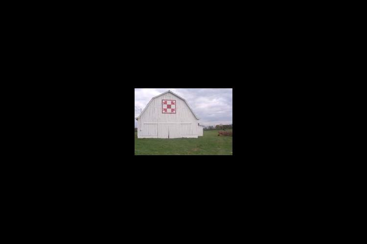 barn with painted quilt sign