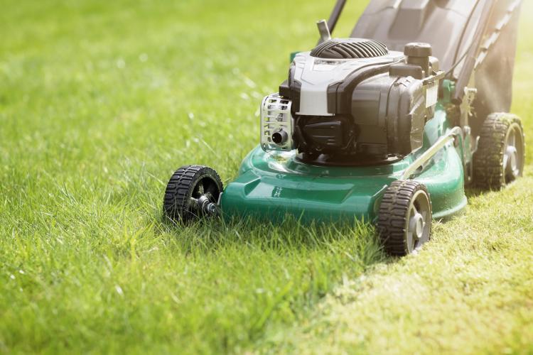 The UK lawn mower clinic is March 3-6. Photo courtesy of thinkstock.com.