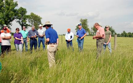 UK forage extension specialist Ray Smith conducts a presentation during the 2014 Kentucky Grazing School.   