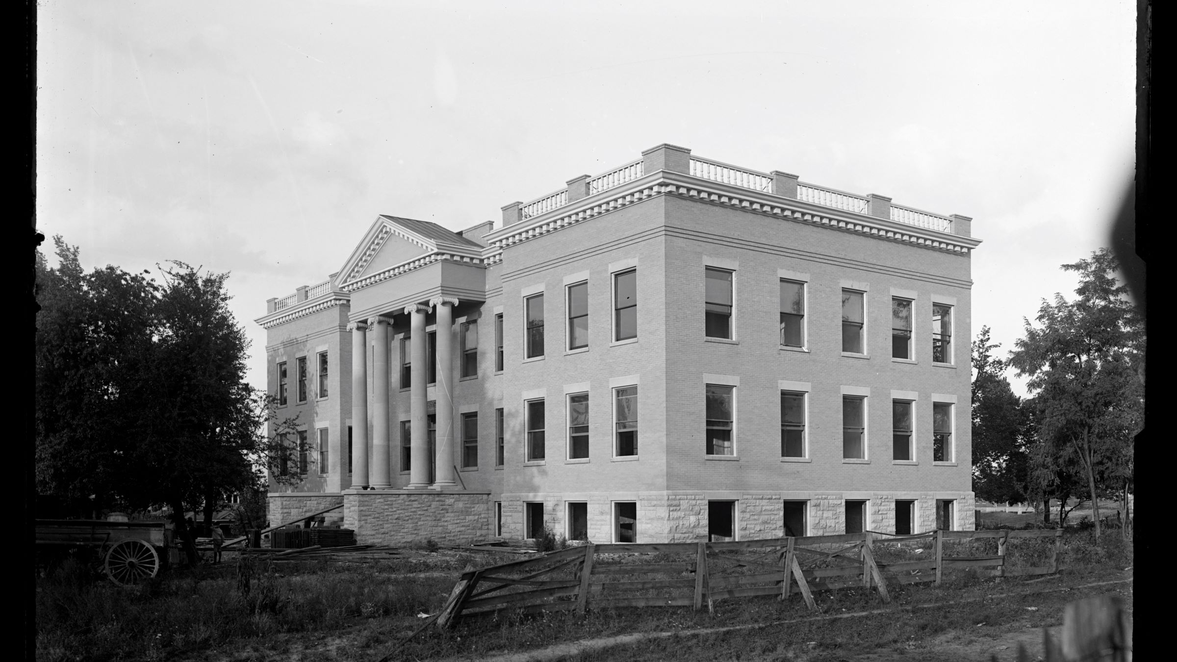 Scovell Hall was originally constructed in 1903, named after Melville Amasa Scovell who was the first director of the Experiment Station from 1885-1911 and the college's first dean in 1910.