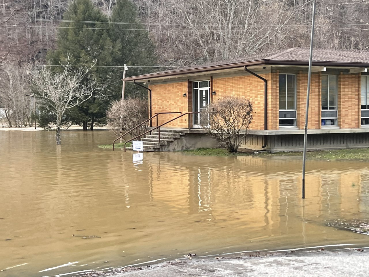 The main office building at UK's Robinson Center for Appalachian Resource Sustainability during flooding brought by torrential rains. Photo by Daniel Wilson