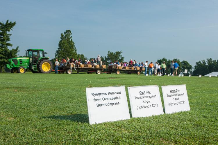 The short course is the premier turfgrass event for Kentucky industry professionals. Photo by Steve Patton, UK agricultural communications.