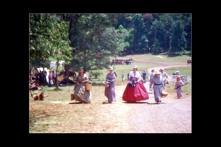 Uk Researcher Studies Historical Re Enactors And Their Dress News